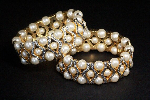 French Couture NWOT Glam Vogue Bold Faux Pearls G… - image 2