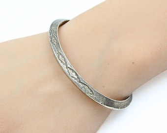 Schöne Vintage Navajo Barren karinierte Sterling Silber Manschette Armband