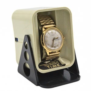 Orologio da uomo Timex automatico con giorno e data, in acciaio inossidabile, vintage, del 1968
