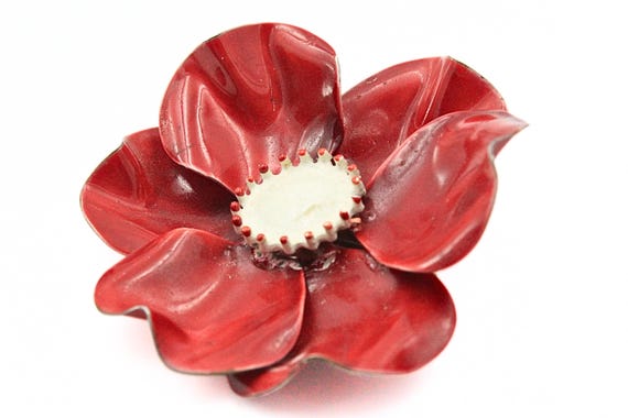 Mystical Coro Unsigned Designer Red Enamel Flower… - image 6