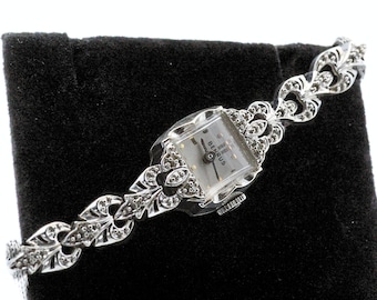 Splendid 14K Gold Benrus Vintage 60&#39;s Diamond Ladies Watch Working!