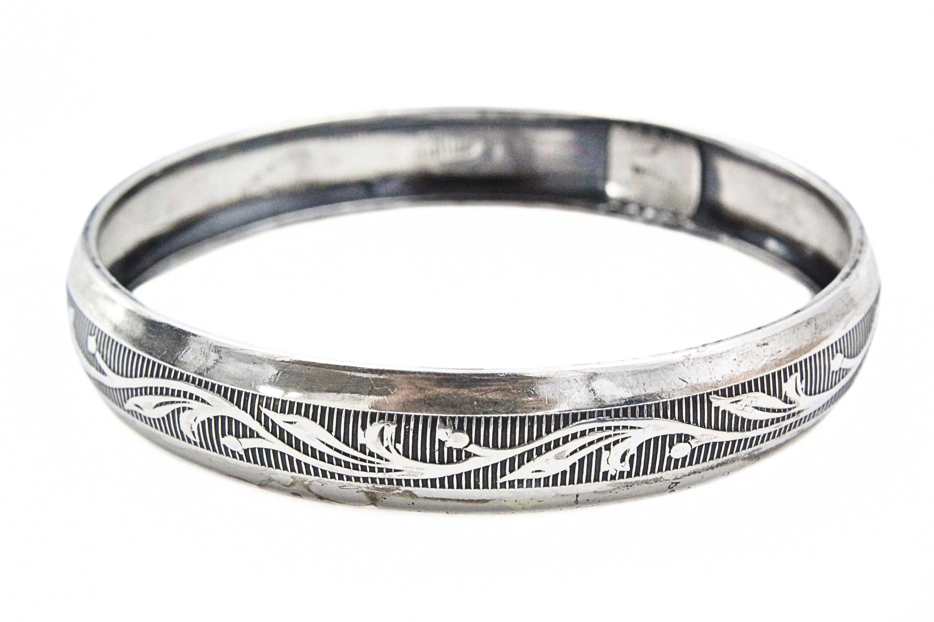 Textured Sterling Silver Etched Vines Bangle Bracelet - Etsy