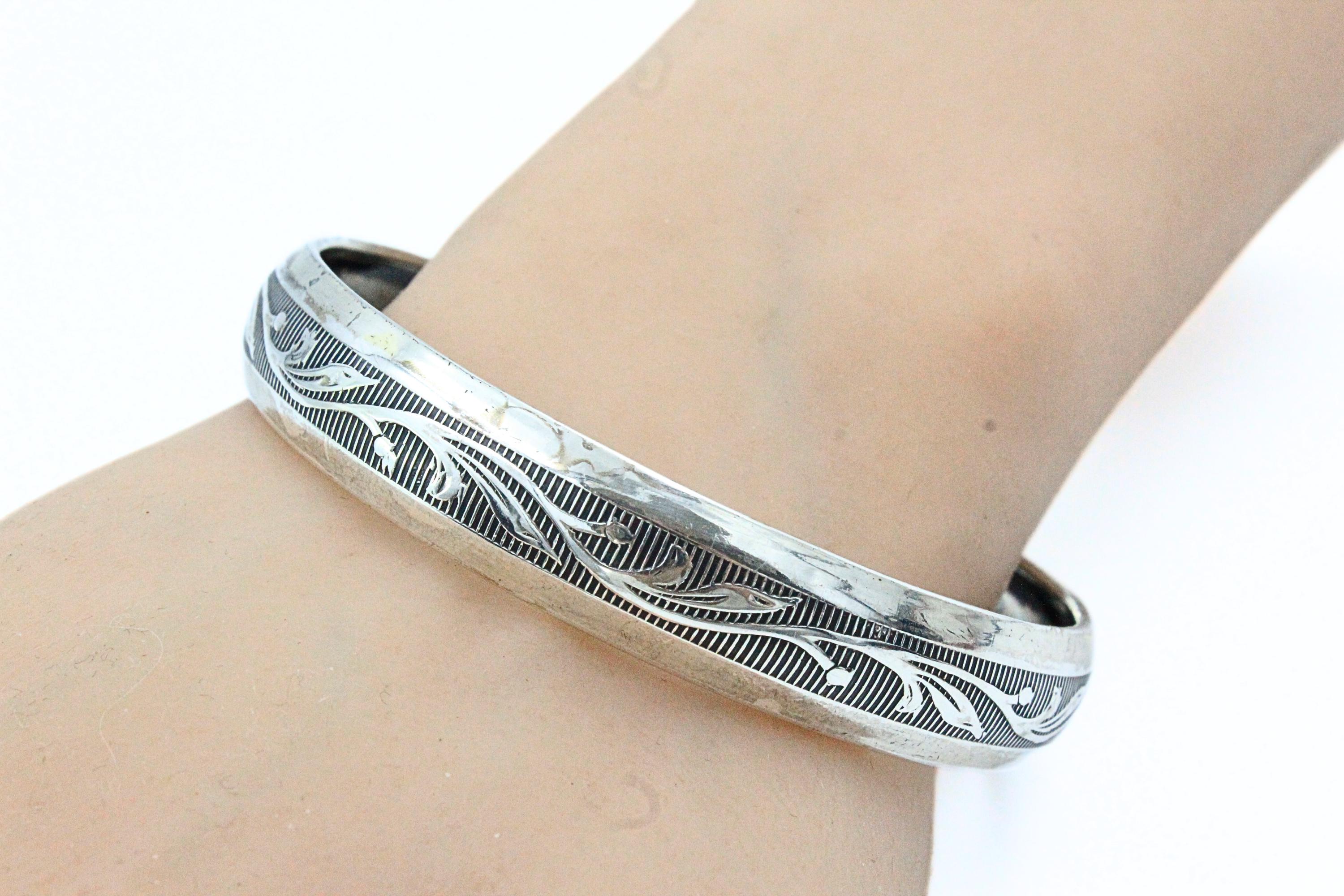 Textured Sterling Silver Etched Vines Bangle Bracelet - Etsy