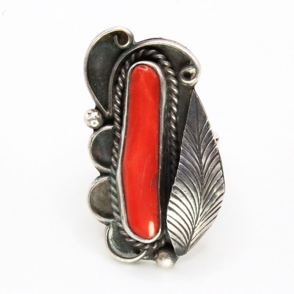 Vintage 60's Old Pawn Navajo Sterling Silver Coral Traditional Design Ring Sz 7