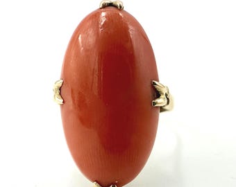 Antique Victorian 18K Gold Mediterranean Coral Ring, 1890s Oval Cabochon Salmon Coral Statement Ring, Fine 18 Carat Gold Heirloom Jewelry