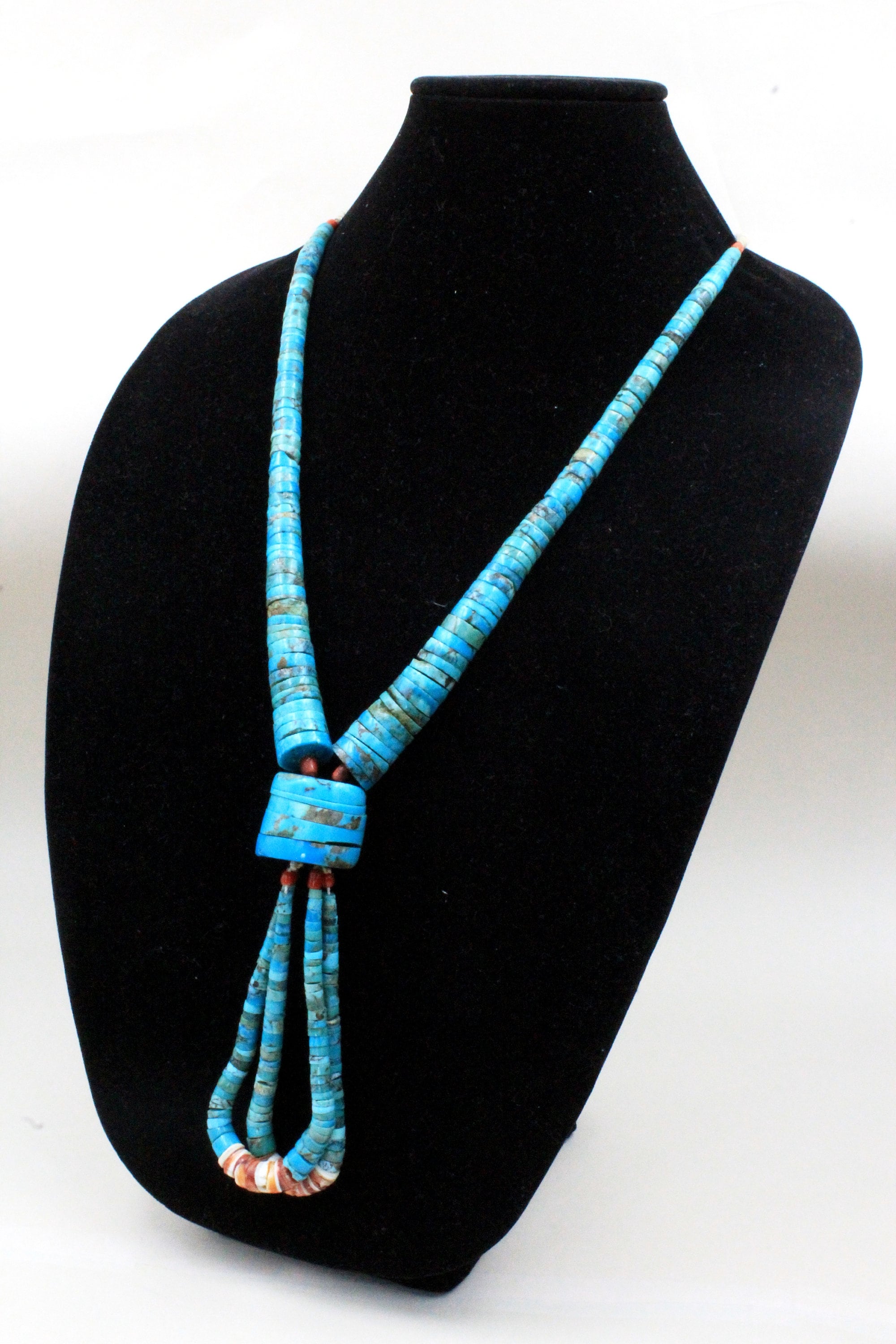 Superior Vintage Santo Domingo/ Navajo Native American Jewelry jewelry 'Graduating Turquoise' Necklace Old Superior Vintage Santo Domingo/ Navajo Native American Jewelry jewelry 'Graduating Turquoise' Necklace Old