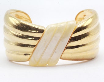 Napier Designer Signed Marbleized Beige Gold Tone Lucite Wide Bracelet