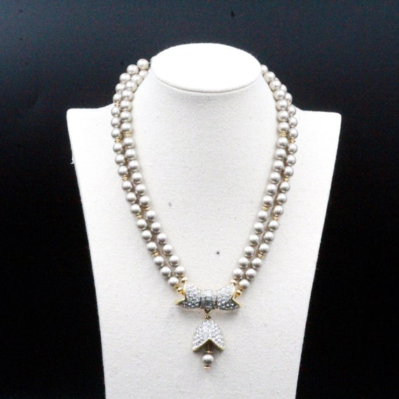 Sphinx Designer Grey Pearl Pave Rhinestones Neckl… - image 1