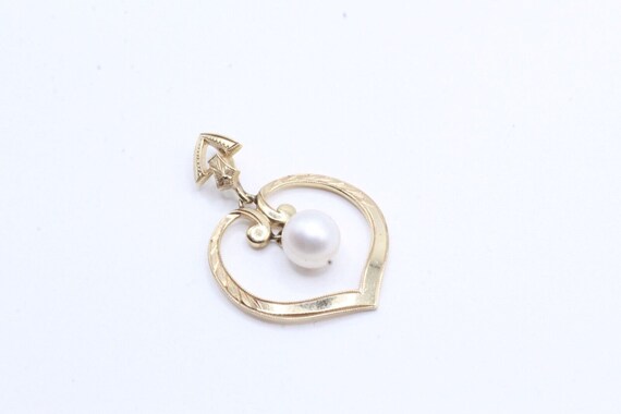 Mikimoto Akoya Japan Pearl 14K Gold Heart Pendant - image 2