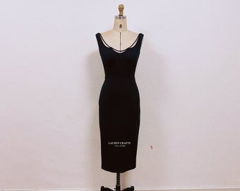 Roslyn Taber Little Black Dress uit de jaren 50 The Misfits