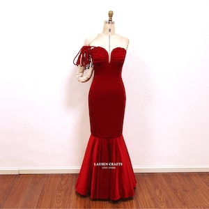 open lace back dress Champagne Blake Lively Sequins V Neck Prom Celebrity Formal Dress Sere –  Hoprom main image 0