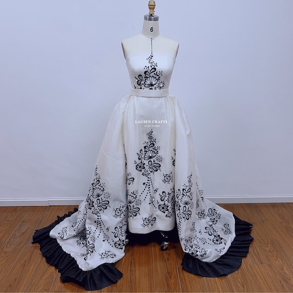 Sabrina Embroidered Dress