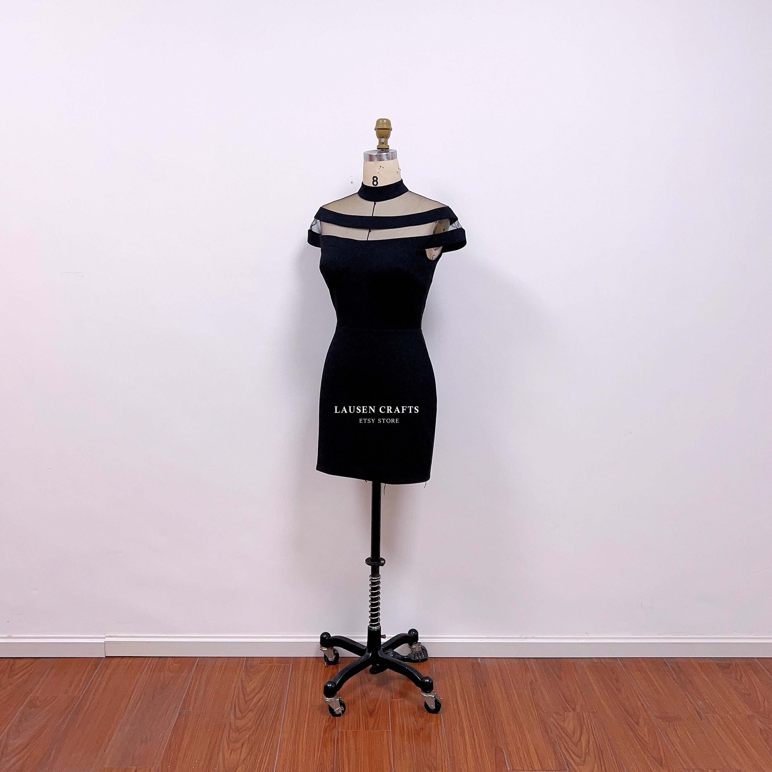 Naomi Belfort Little Black Dress the Wolf of Wall Street Costume