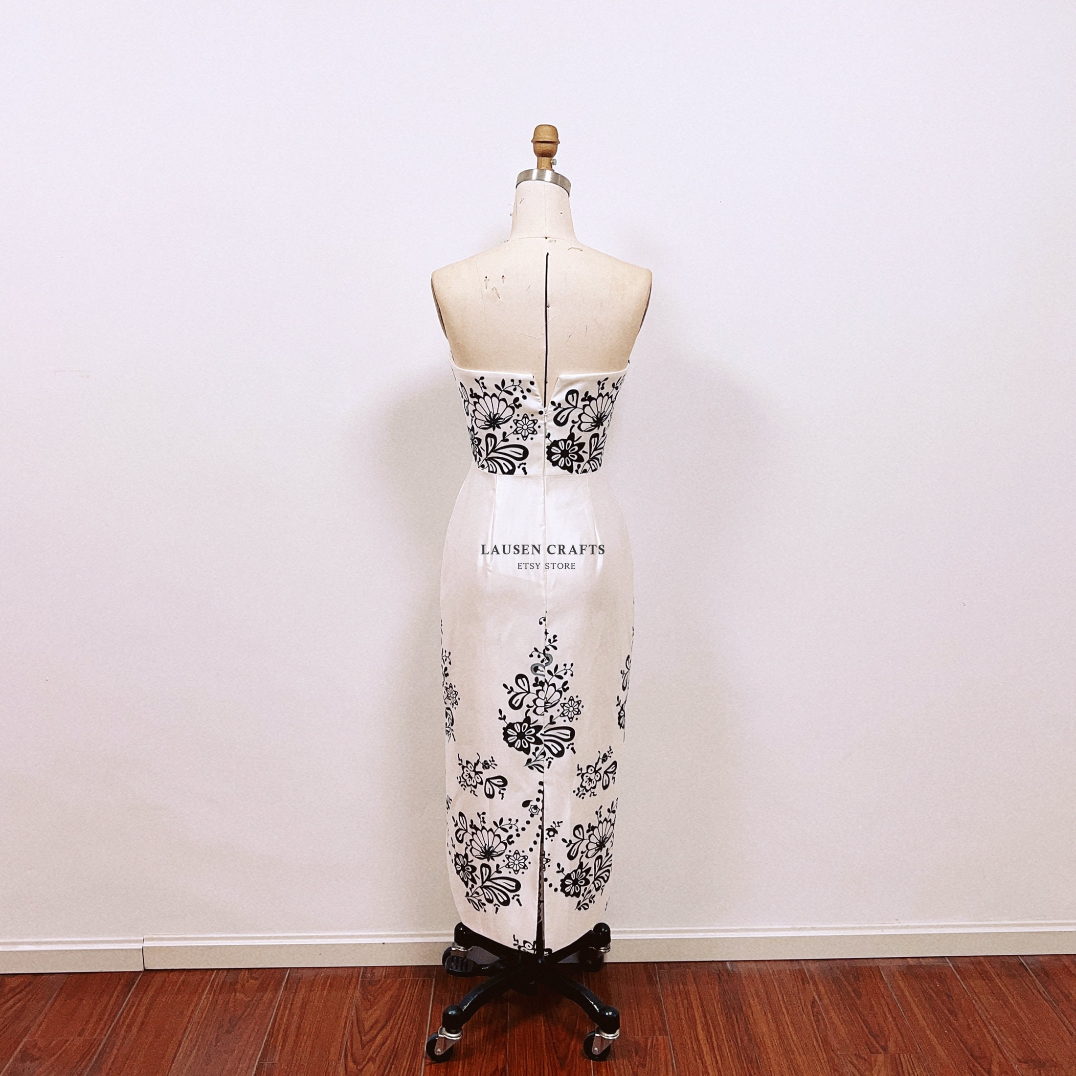 Hepburn Inspired Sabrina Dress, 1950s Movie Wedding Dress, Black and White  Print Bridal Gown - Etsy