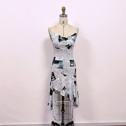 Carrie Newspaper Dress, 90s Cocktail Party Style, Summer Dress Carrie Newspaper Dress, 90s Cocktail Party Style, Summer Dress