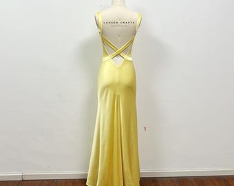 andie anderson yellow dress Andie Front
