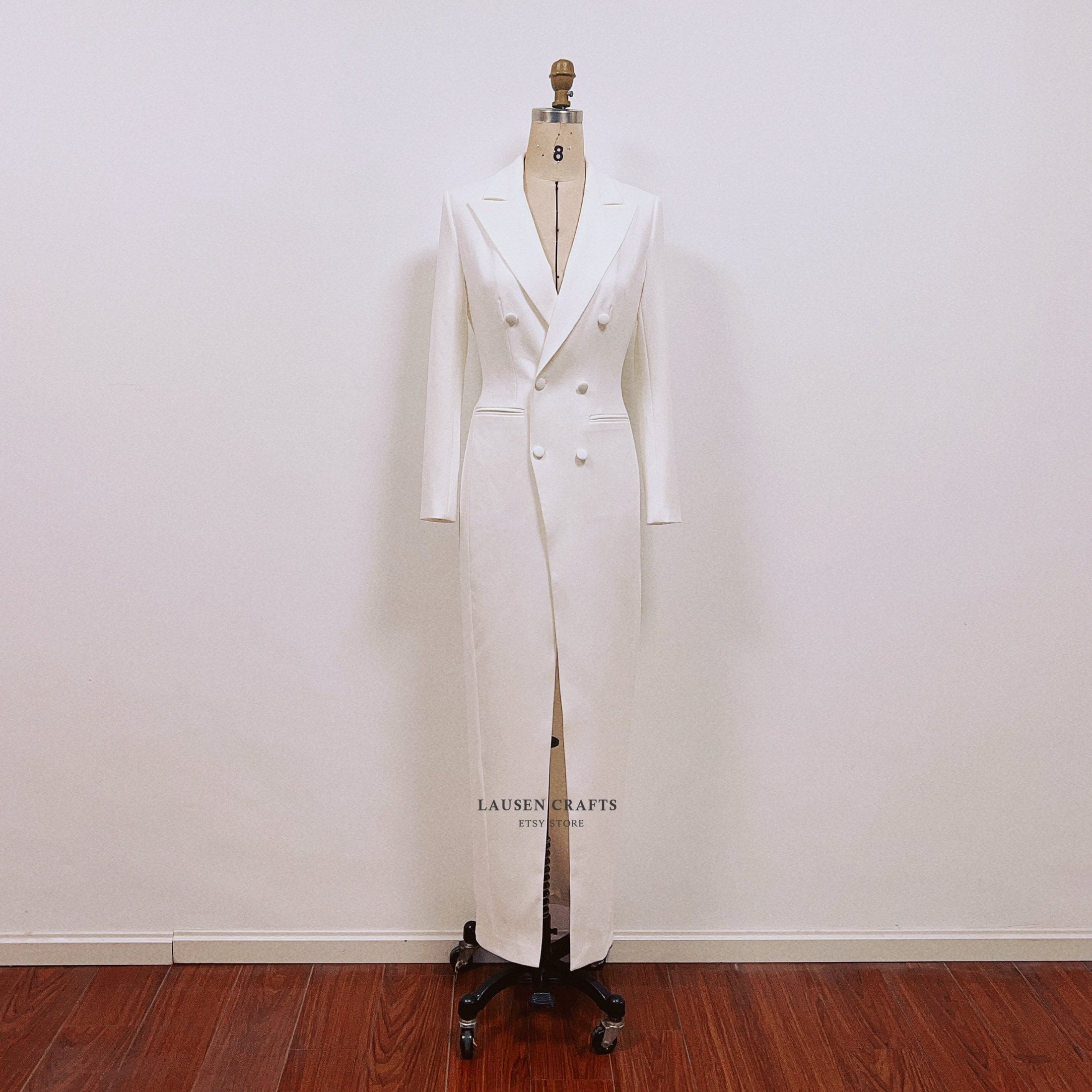 White Long-sleeve Wedding Suit Bridal Gown, Tuxedo Dress Celebrity Outfits