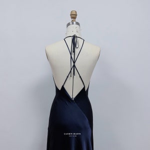 Paloma Navy Satin Dress, Navy Satin Formal Prom Dress, Halter V-neck Satin Gown zdjęcie 3