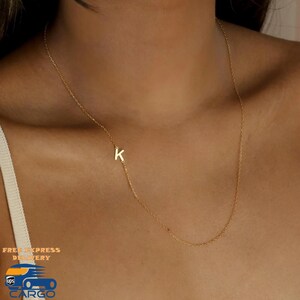 Collar inicial, collar de carta personalizada, collar de plata y oro, regalo para ella, regalo de Navidad, regalo para mamá, ideas de regalos para mujeres, regalo de aniversario