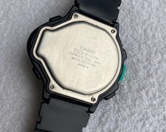 Vintage 90s Casio JP-200W Digital Watch: Pulse Sensor, 50M Water