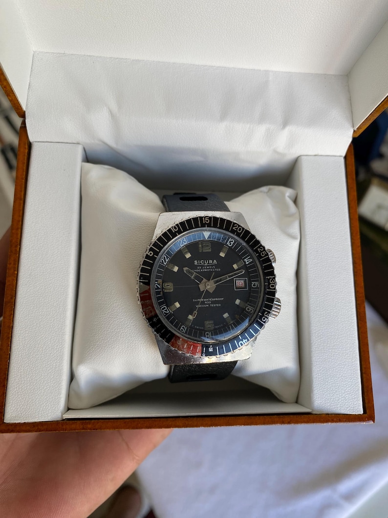 Montre Vintage Sicura Collins Breitling 17 - Remontage Manuel 36mm - Modèle Homme F999