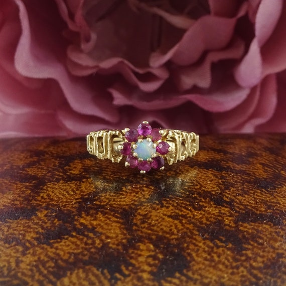 Vintage 9ct gold Opal & Ruby floral cluster ring,… - image 1