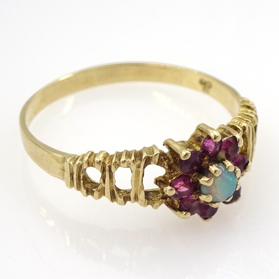 Vintage 9ct gold Opal & Ruby floral cluster ring,… - image 5