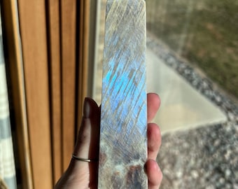 Sunstone and Moonstone Obelisk with Rainbow Shimmer and Blue Flash, Crystal Tower