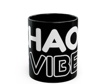 Taza de café para gamers, taza Chaos & Vibes Dark Mode, taza divertida para gamers de 11 oz y 15 oz, regalo para gamers de Gacha, taza de escritorio para streamers, taza de cerámica acogedora
