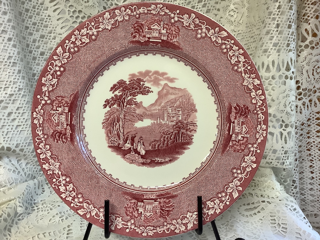 Royal Staffordshire Pottery England Jenny Lind 1795 Red and White 10 ...