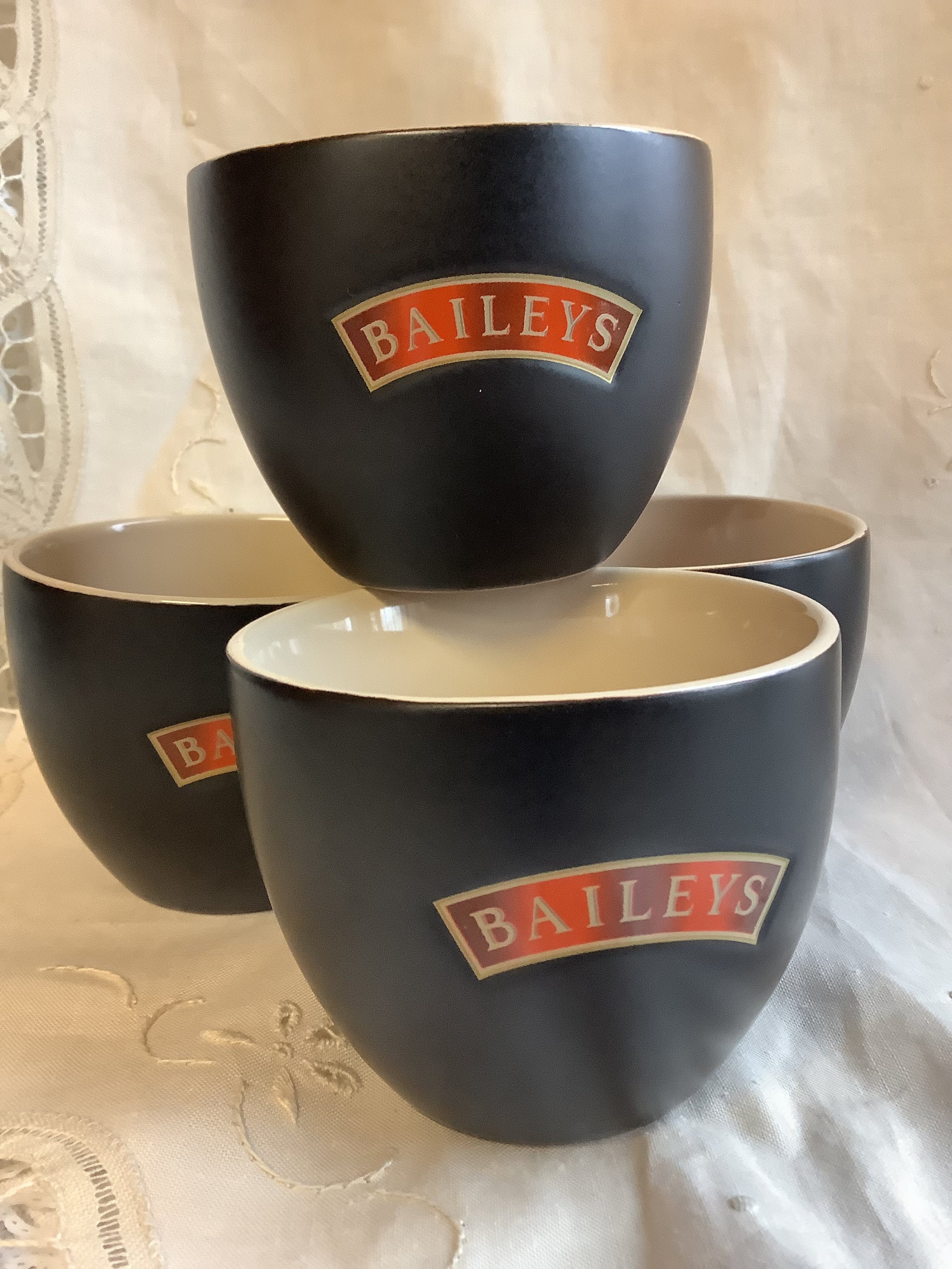 Set of 4 Ceramic Baileys Cups Black and Tan Drinking Liquor Glasses Promotional Barware