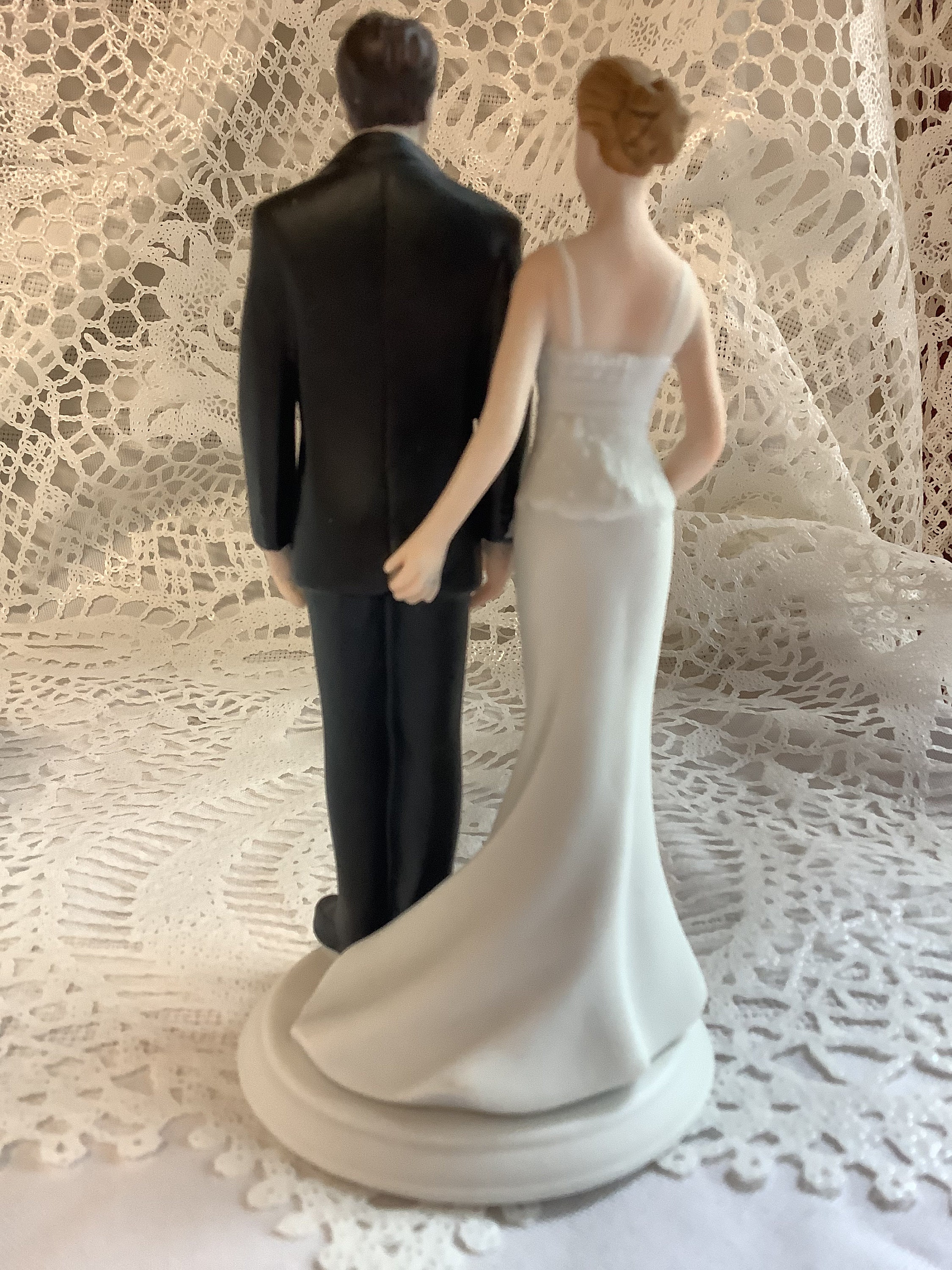 Weddingstar the Love Pinch Porcelain Bride and Groom Wedding Cake ...