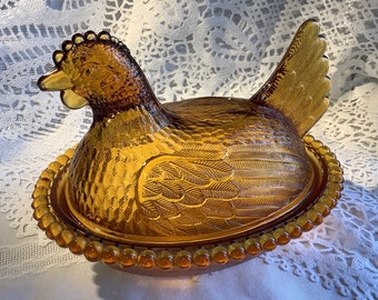 Amber Gold Indiana Glass Chicken Hen Rooster on Nest Covered Dish with Lid Beaded Edge Rustic Country Farmhouse Decor
