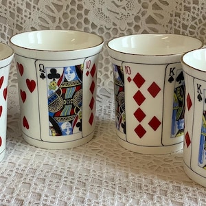 Conjunto de 4 canecas de café/chá de porcelana fina Queens Baralho de cartas Motivo de carta de baralho Acabamento dourado Feito na Inglaterra