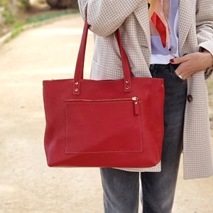 Custom leather tote bag for work, Large leather bag for everyday use, Soft leather tote with zipper and pockets, Red leather bag.