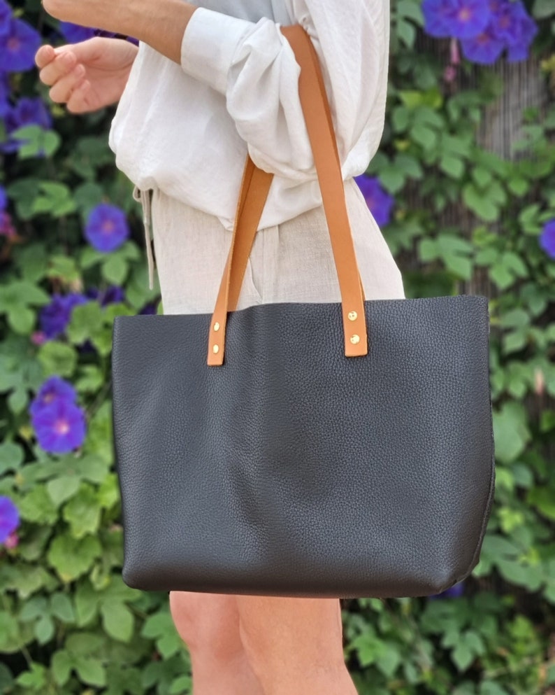 black leather tote bag handmade with full grain leather combined with genuine rigid leather handles.