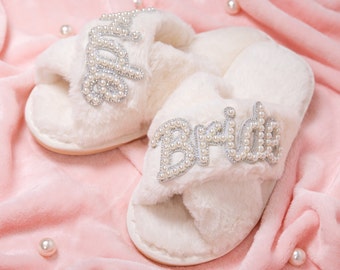 Wedding Bridal slippers, Mrs Slippers, Fluffy Bride slippers, Babe Fluffy Slippers, Bridesmaid slippers,  Bachelorette gifts, Babe gift -New