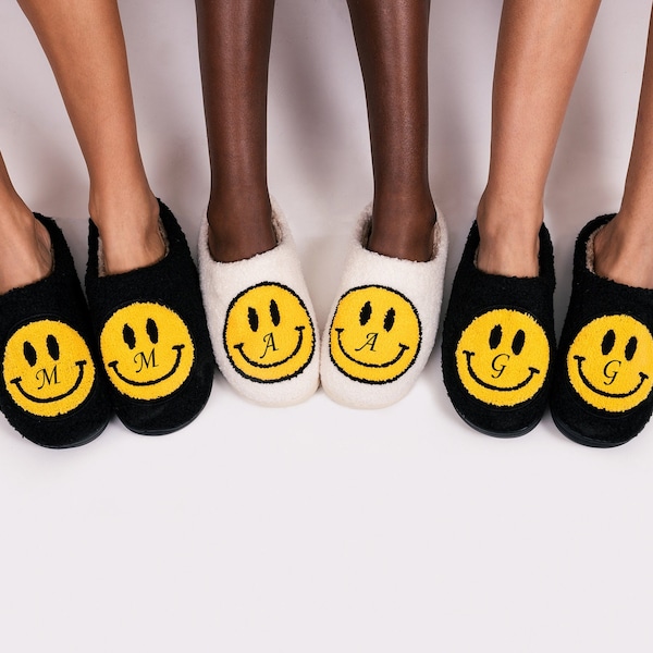 Smiley slippers, Be happy slippers, Cozy slippers, Happiness Slippers, Bridesmaids slippers, Bachelorette gifts, Slippers with a smile