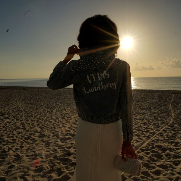 Wifey jacket, Customized Pearls jacket, Just Married Denim jacket with pearls, Bridal Jean jacket, Bride denim jacket, Mrs Wedding jacket