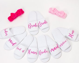 Bridesmaids slippers with names, Bachelorette slippers, Party slippers, Custom spa slippers, Pink spa slippers, bridal slippers - HelloHoney