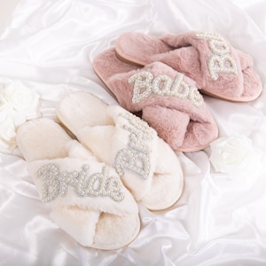 Custom Fluffy Bride Slippers: Pearl Embellished Bachelorette Gift
