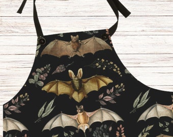 Bat Apron, Kitchen Apron, Dark Cottagecore Decor, Forestcore, Bats Decor, Witch Apothecary, Wiccan Decor, Witch Apron, Witchy Gifts, Gothic