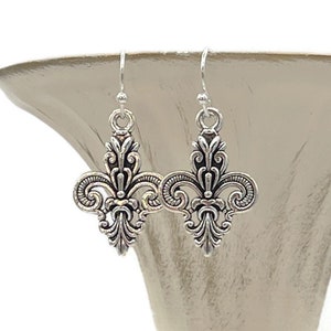 Fleur de Lis Earrings Silver Dangle Mardi Gras Earrings New Orleans French Jewelry Gift for Her Festival Jewelry