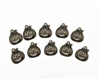 10 | 20 Pumpkin Charms, Bronze Metal Pumpkin, Jack o Lantern, Bulk Jewelry Pendants, Fall Bracelet findings, Halloween Jewelry Making Supply