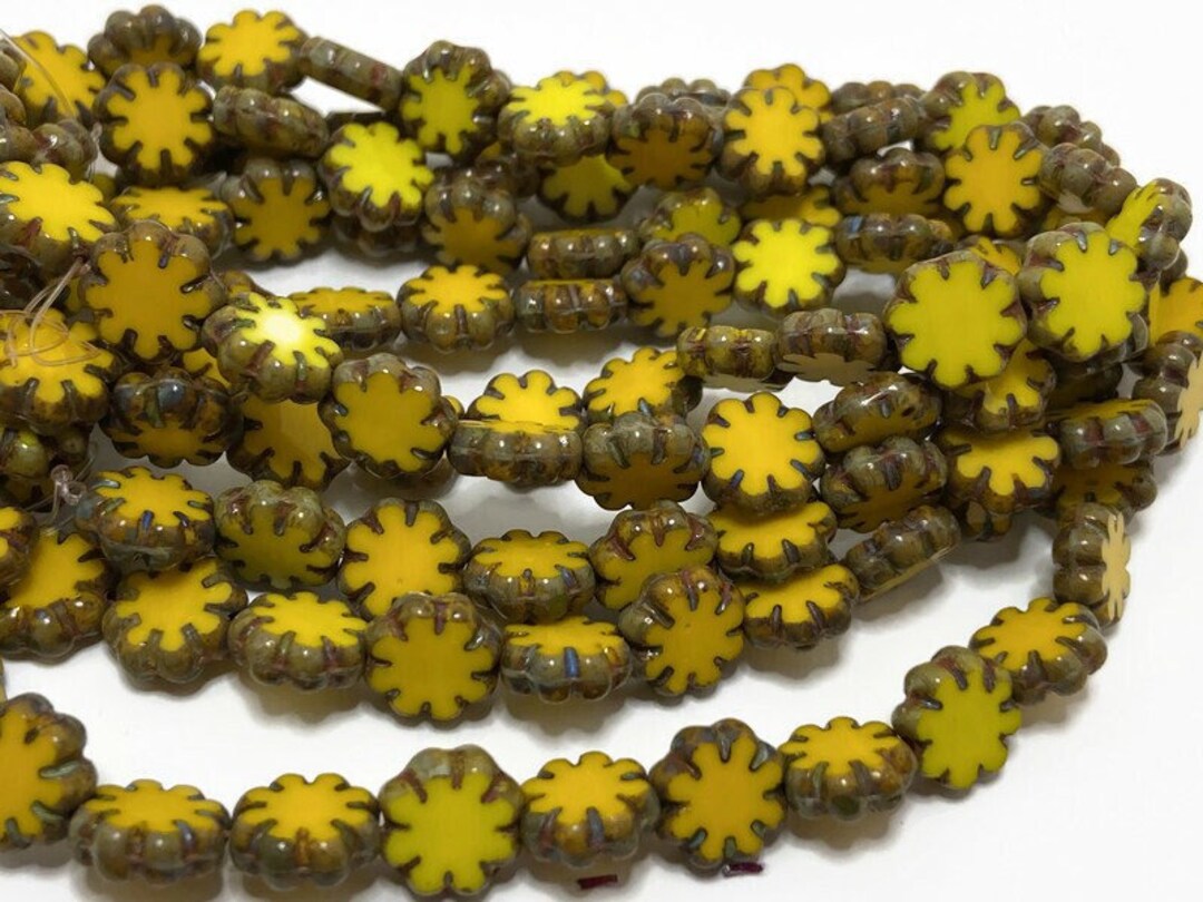 25 Yellow Czech Glass Flower Beads Cactus Flower Beads Small Etsy