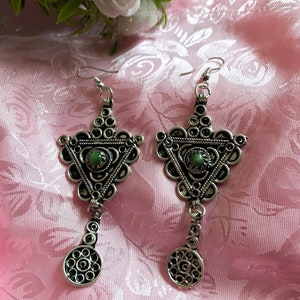 Beautiful ethnic earrings, vintage tribal earrings, Moroccan earrings, Berber jewelry, boho earrings, handmade earrings.