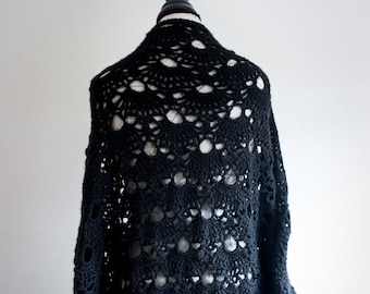 Big Fan Shawl Crochet Pattern - Top Down Crochet Pattern