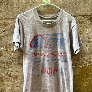 Camiseta gráfica vintage “38 Special Tour de Force”*