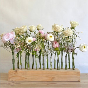 Wooden decorative bloom block for flower displays