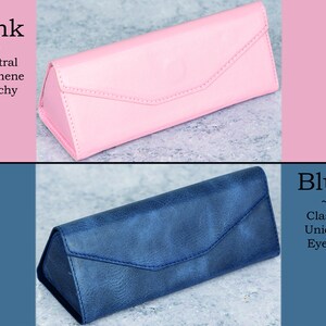 Pode incluir: Duas capas para &oacute;culos, uma rosa e outra azul. A capa rosa &eacute; de um tom pastel claro, enquanto a capa azul tem um acabamento texturizado. Ambas as capas s&atilde;o triangulares com fecho de aba. O texto na imagem diz "Pink" e "Blue".